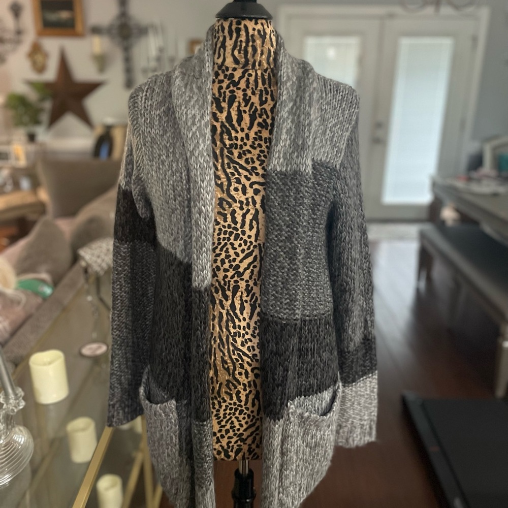 Alfani Gray and Black Colorblock Cardigan